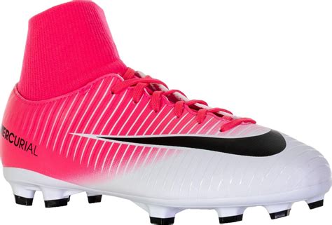 voetbalschoenen maat 34
